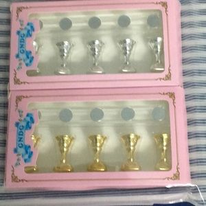 2 Sets Magnetic Nail Tip Salon DIY practice manicure Benefits Charity